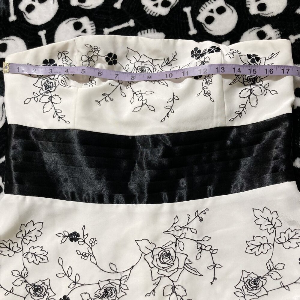 JESSICA Vintage strapless creamy white black floral embroidery dress SMALL MED - Picture 7 of 14